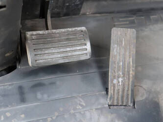 2003-still-r60-35-1444523-46723679