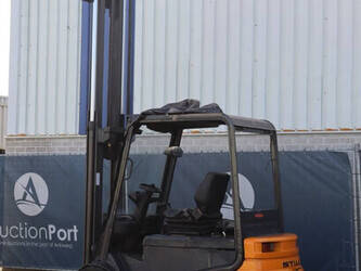 2003-still-r60-35-1444523-46723688