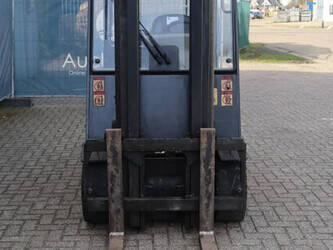 2002-still-r60-30-1444525-46723705