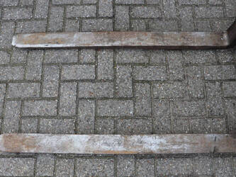 2002-still-r60-30-1444525-46723708