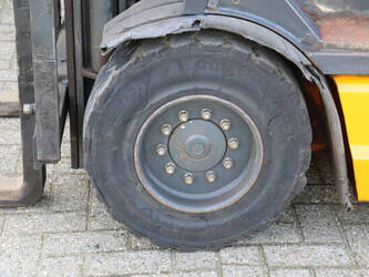 2002-still-r60-30-1444525-46723712