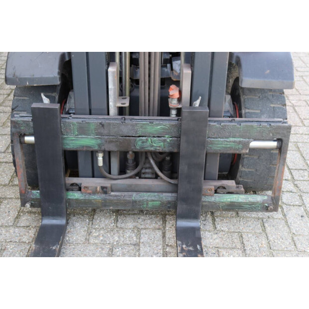 2012 Linde H25D-01-46723823