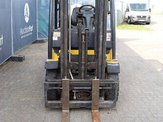 2011-yale-glp25vx-f2170-1444536-46724022