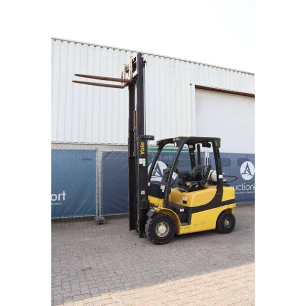 2011 Yale GLP25VX F2170-46724039