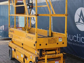 2012-haulotte-compact-8-1444550-46724394