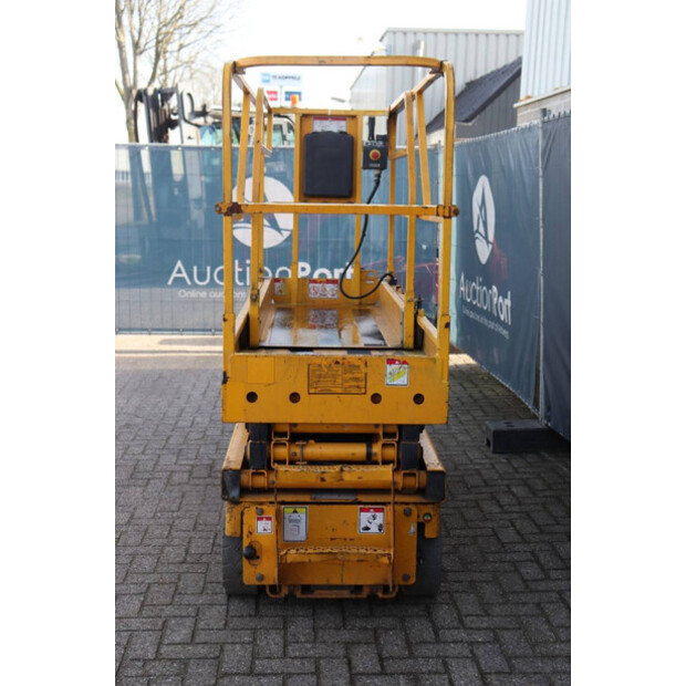 2012 هولوت COMPACT 8-46724395