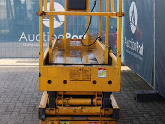 2012-haulotte-compact-8-1444550-46724395