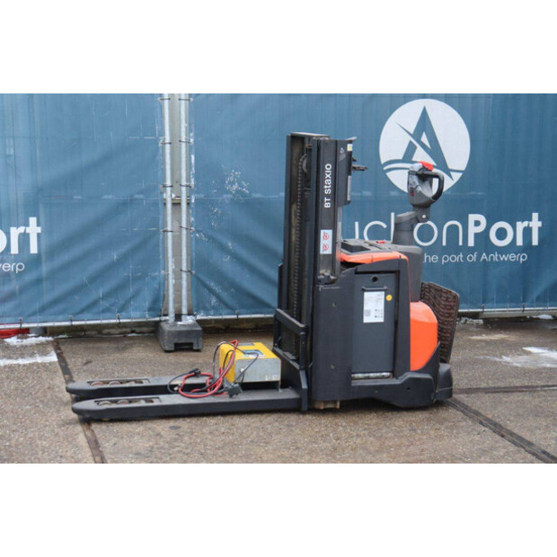 2015 بي تي SWE200D-46724480