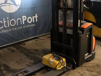 bt-bt-staxio-1444556-46724553