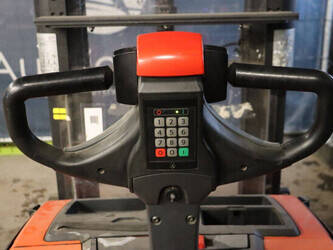 2013-bt-swe200d-1444557-46724587