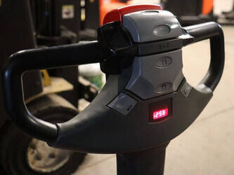 2013-bt-swe200d-1444557-46724592