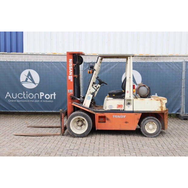 1991 NISSAN RHG02 A 30U-46724603