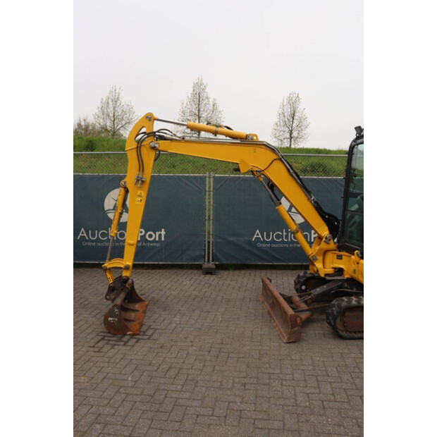 2018 كوماتسو PC35MR-5-46724631