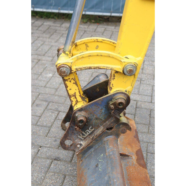 2018 كوماتسو PC35MR-5-46724635