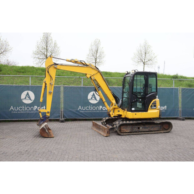 2018 كوماتسو PC55MR-5M0-46724663