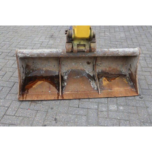 2018 كوماتسو PC55MR-5M0-46724675