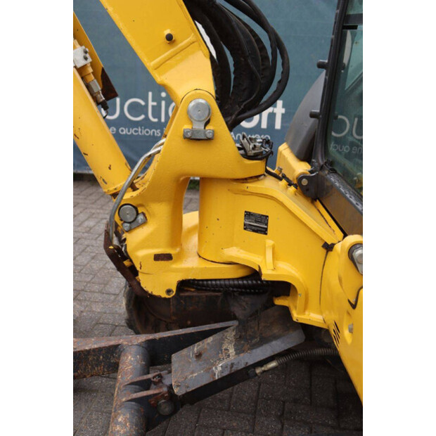 2018 كوماتسو PC55MR-5M0-46724678