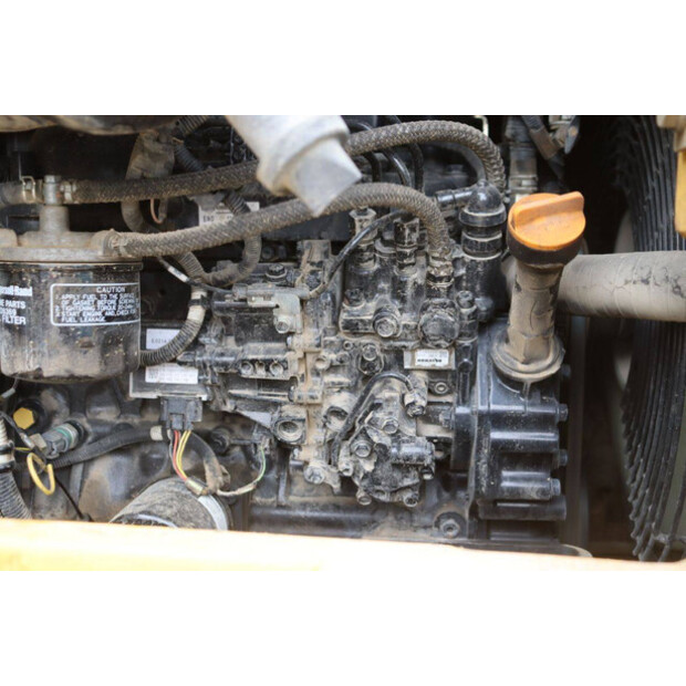 2018 كوماتسو PC55MR-5M0-46724687