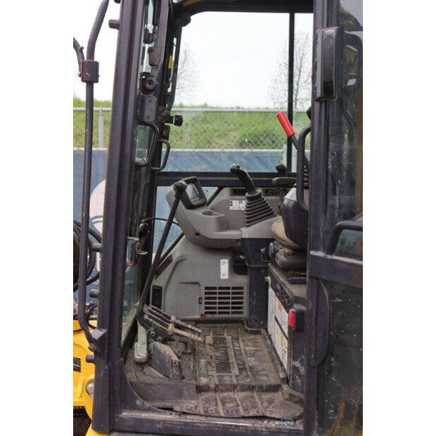 2018 كوماتسو PC55MR-5M0-46724689