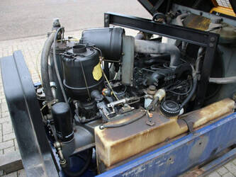 2009-compair-c50-1444561-46724715