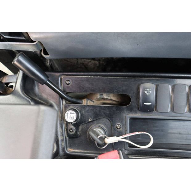 2017 SCHAEFF TC16-46725052