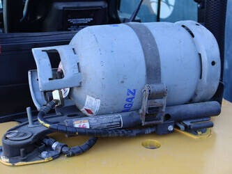 2013-yale-glp30vx-1444572-46725077