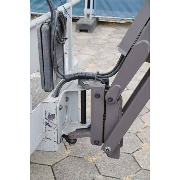 2013 Manitou 150 AETJ compact-46725292