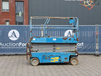 Image for SCISSOR LIFTS 2013 Genie GS-2646