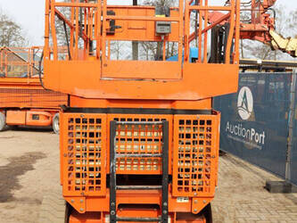 2006-jlg-4069le-1444583-46725425