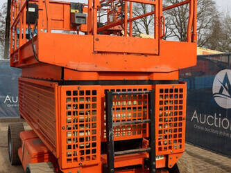 2006-jlg-4069le-1444583-46725436