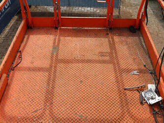 2006-jlg-4069le-1444583-46725443