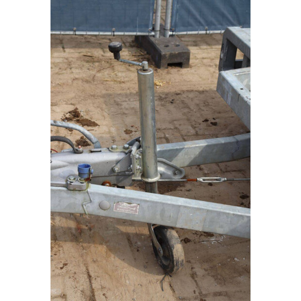 2020 Henra MT35-46725578