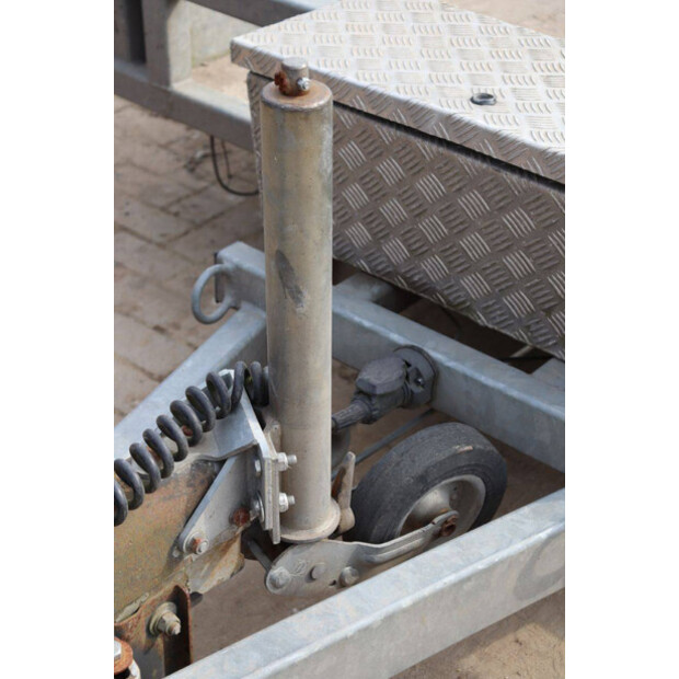 2019 Henra MG354018TR-46725599