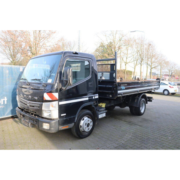 2019 ميتسوبيشي Fuso-46725634