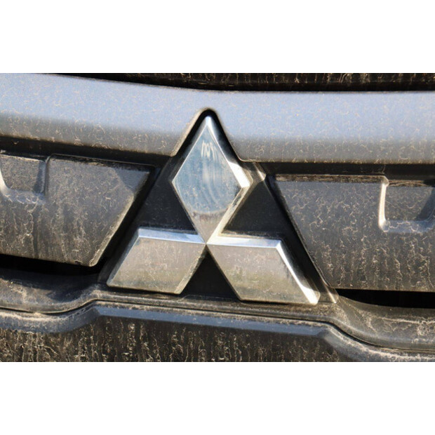 2019 ميتسوبيشي Fuso-46725644