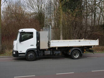 Image for Flatbed Trucks NISSAN NT500