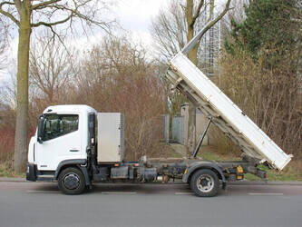 nissan-nt500-1444592-46725717