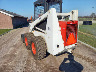bobcat-824-46725768