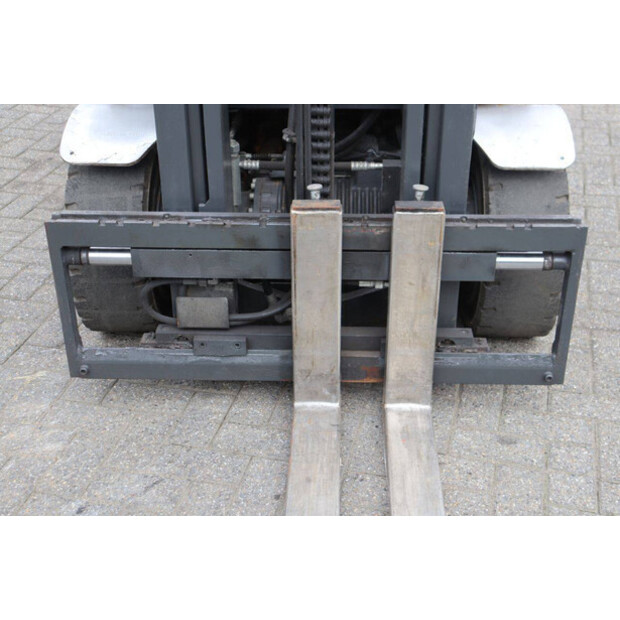 2019 Still RX60-25-46725792