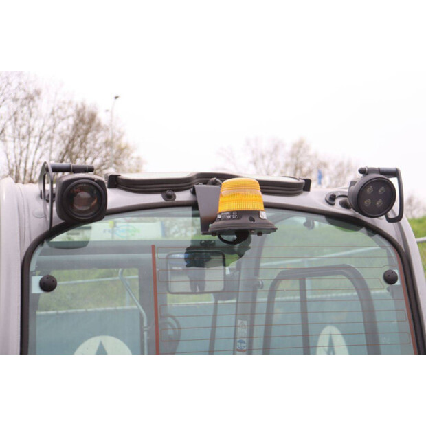 2019 Still RX60-25-46725798