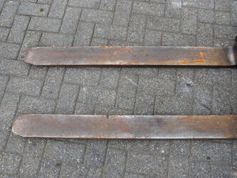 2006-still-rx60-20-1444597-46725824