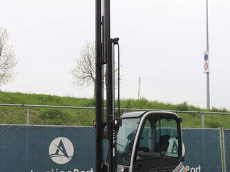 2006-still-rx60-20-1444597-46725842