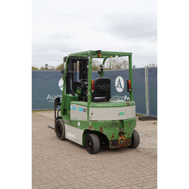 2008 ارتيسون FB 25-46725920