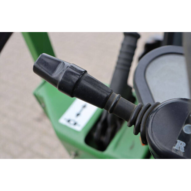 2008 ارتيسون FB 25-46725941