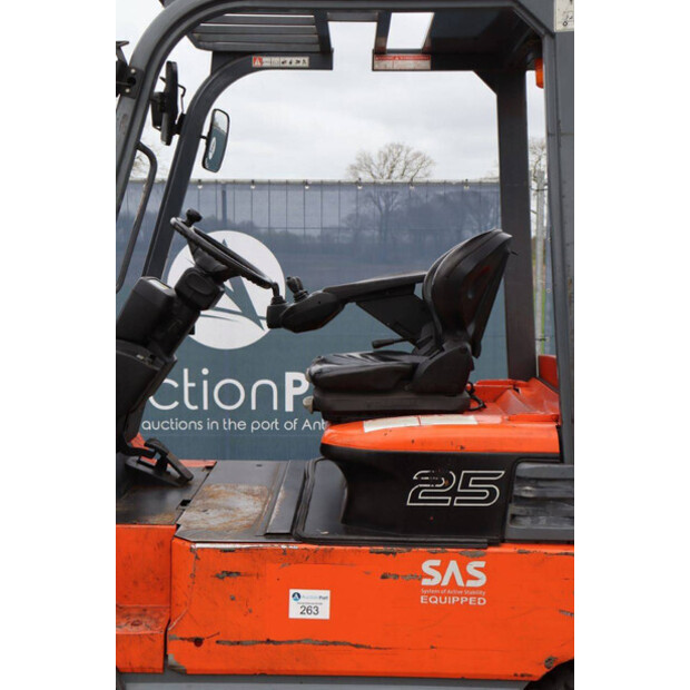 2010 Toyota 7FBMF25-46725973