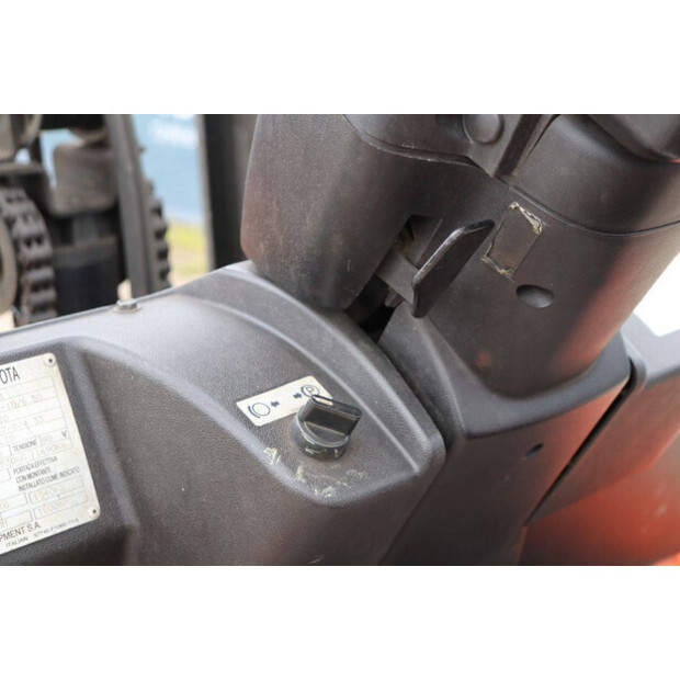 2010 Toyota 7FBMF25-46725977