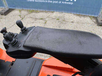 2010-toyota-7fbmf25-1444601-46725981