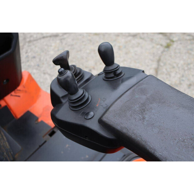 2010 Toyota 7FBMF25-46725982