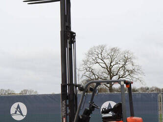 2010-toyota-7fbmf25-1444601-46725989