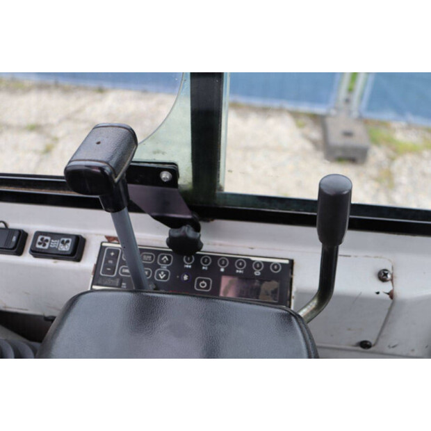 2019 TAKEUCHI TB216-46726094